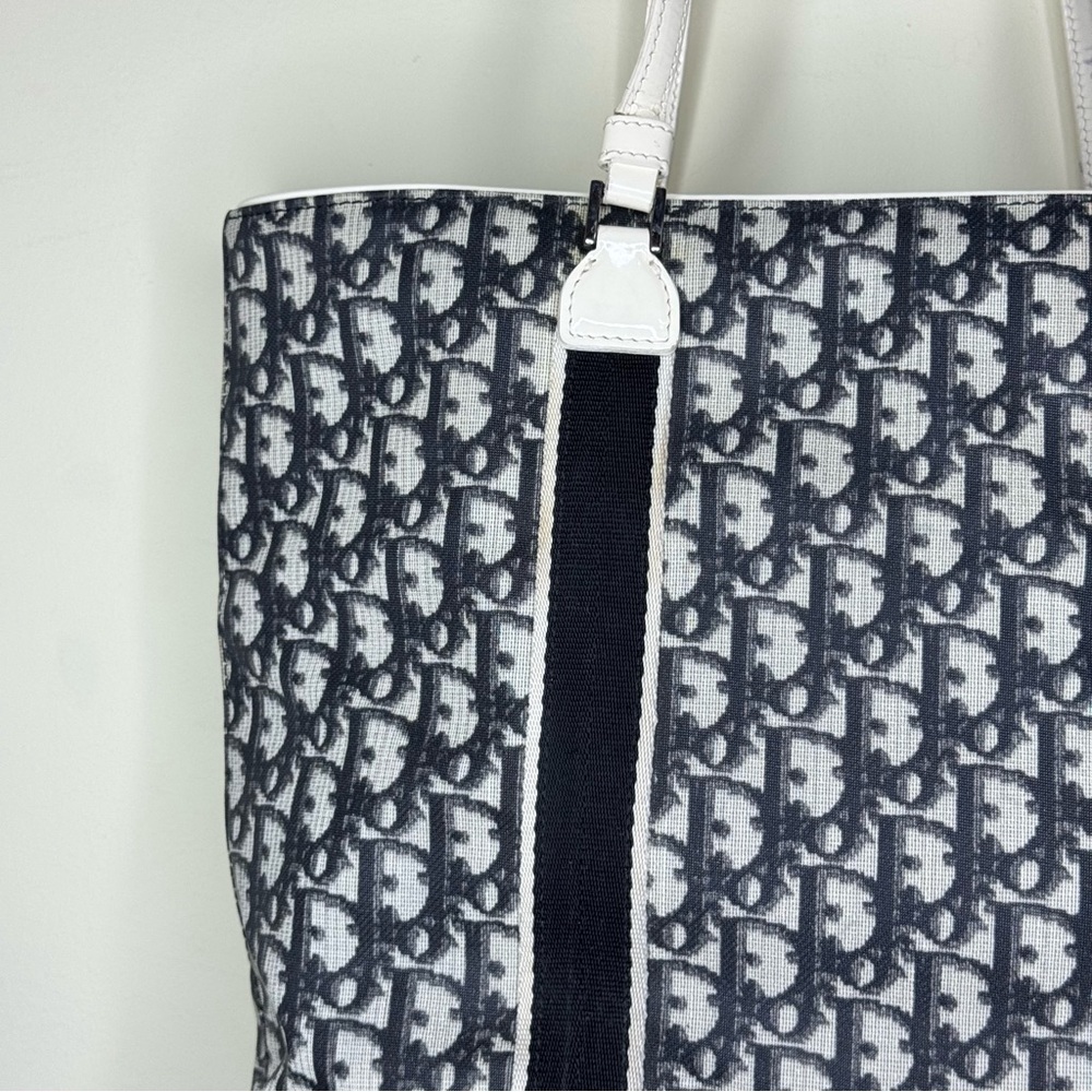 Dior Tote Bag - Picture 3 of 16